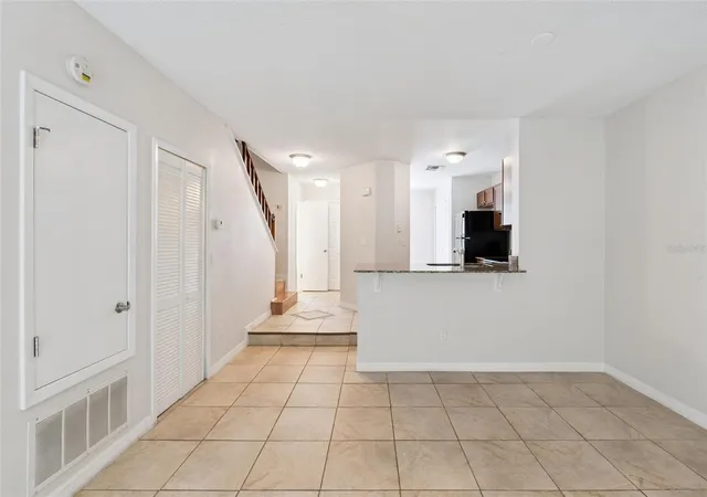 3rd image of 679 Clemson Dr, Altamonte Springs, FL 32714 | MLS# O6431376