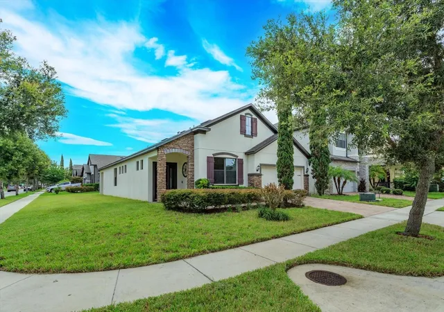 Photo 2 of Single family home for sale at 5106 Appenine Loop W, Saint Cloud, FL 34771 | MLS# O6431382 | Listing updated on 2026-10-04