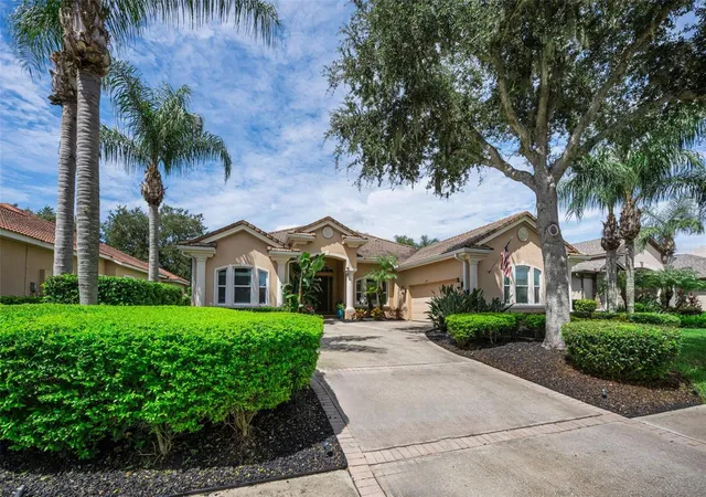 Photo 1 of Single family home for sale at 1453 El Pardo Dr, Trinity, FL 34655 | MLS# W7888337 | Listing updated on 2026-09-19
