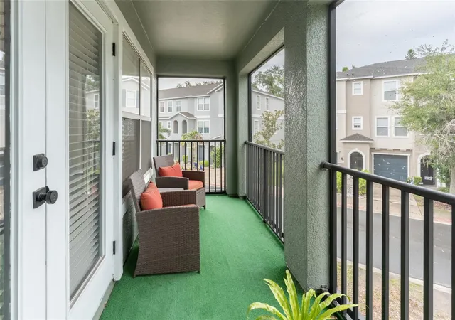 Photo 4 of Townhouse for sale at 528 Vincinda Crest Wy, Tampa, FL 33619 | MLS# TB8536557 | Listing updated on 2026-10-27