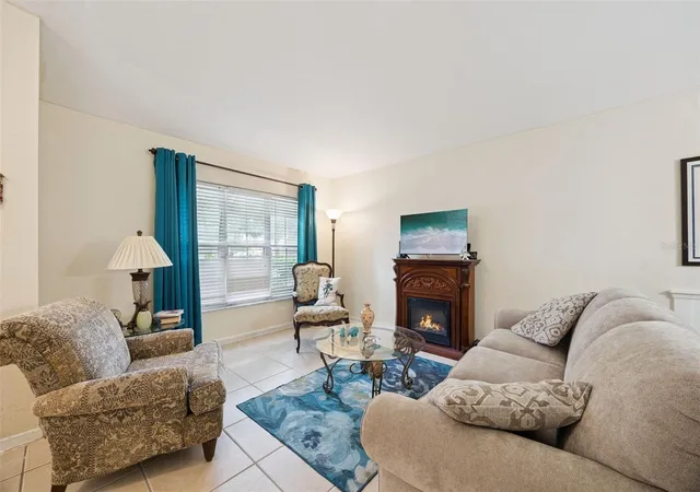 5th image of 6169 Froggatt St, Orlando, FL 32835 | MLS# O6431392