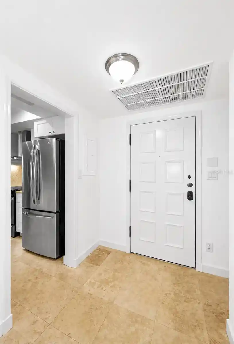 Listing Photo 2 - Condo for sale in 36750 Us Hwy 19 located at 36750 Us Hwy 19, PALM HARBOR, FL 34684 - Unit #26-102