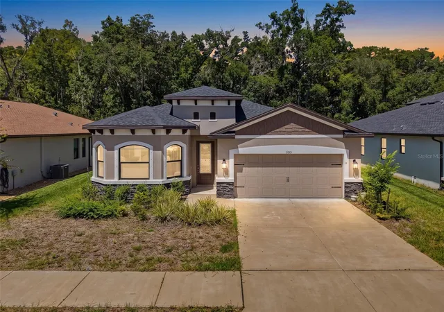 Photo 1 of Single family home for sale at 11515 Weaver Holw Rd, New Port Richey, FL 34654 | MLS# W7888341 | Listing updated on 2026-08-12