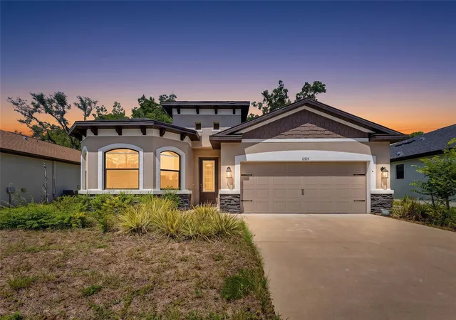 Photo 4 of Single family home for sale at 11515 Weaver Holw Rd, New Port Richey, FL 34654 | MLS# W7888341 | Listing updated on 2026-08-12