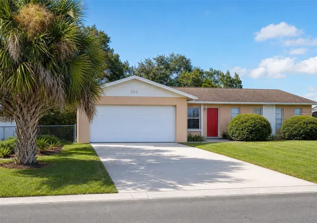 Photo 4 of Single family home for sale at 104 Morelia Ln, Kissimmee, FL 34743 | MLS# O6431402 | Listing updated on 2026-10-11
