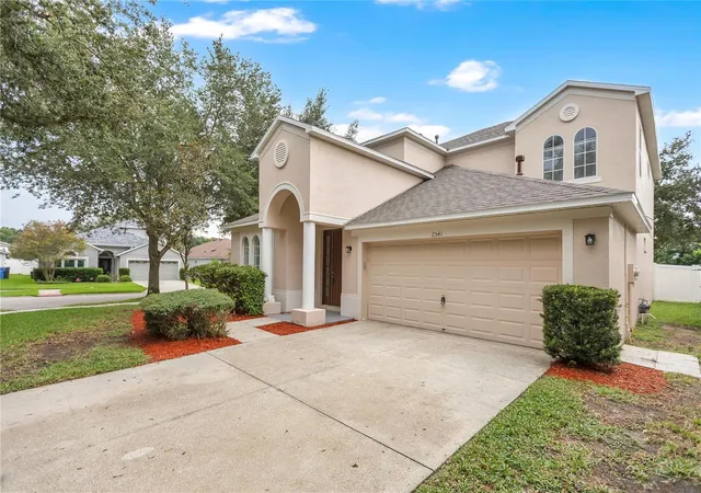 2nd image of 2541 Peekskill Rd, Valrico, FL 33594 | MLS# O6431409