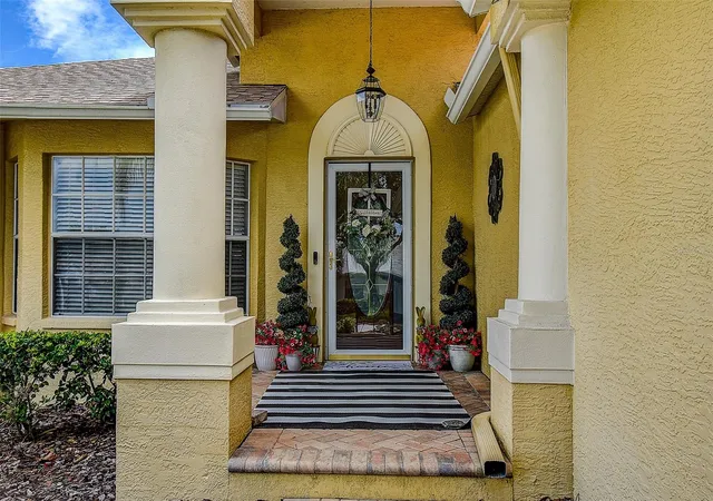 Photo 4 of Single family home for sale at 18624 Grand Clb Dr, Hudson, FL 34667 | MLS# TB8536576 | Listing updated on 2026-09-27
