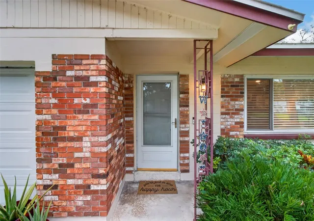 37th image of 11373 67th Ave, Seminole, FL 33772 | MLS# TB8536599