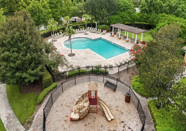 3rd image of 544 Douglas Edward Dr, Ocoee, FL 34761 | MLS# O6431440