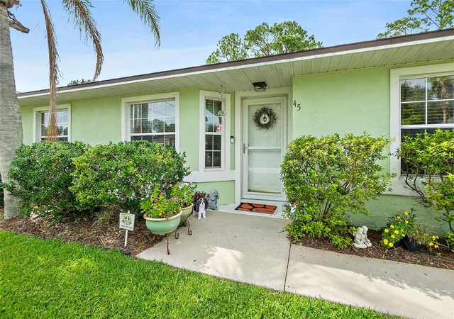 Photo 3 of Single family home for sale at 45 Pershing Ln, Palm Coast, FL 32164 | MLS# FC320510 | Listing updated on 2026-10-06