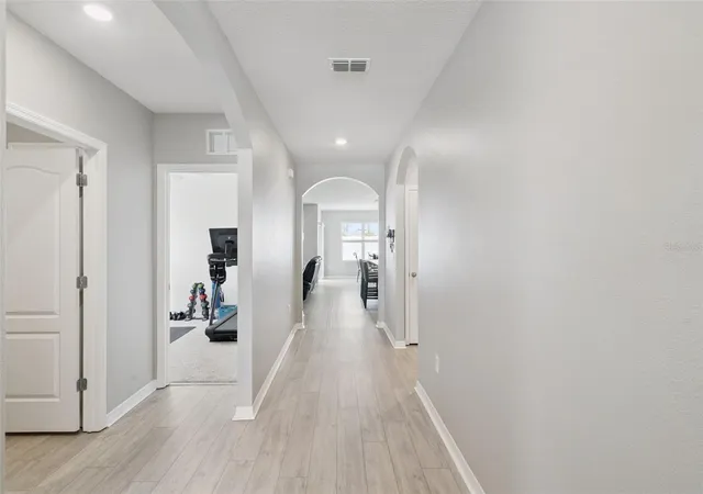 4th image of 1869 Sunset Ridge Dr, Mascotte, FL 34753 | MLS# O6431464