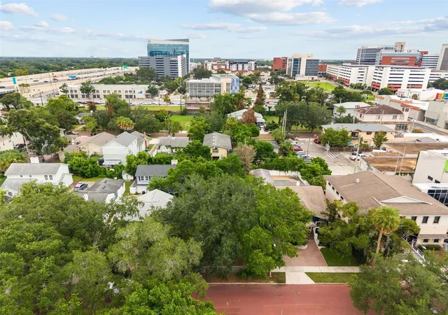 13th image of 311 E Yale St, Orlando, FL 32804 | MLS# O6431469