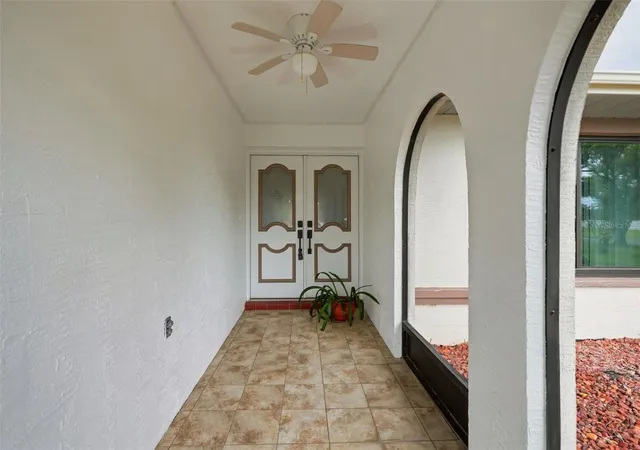 Photo 4 of Single family home for sale at 10308 Gifford Dr, Spring Hill, FL 34608 | MLS# W7888352 | Listing updated on 2026-10-11