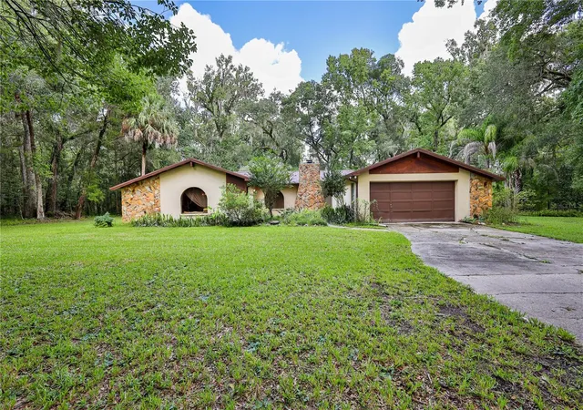 1st image of 18255 Lake Lindsey Rd, Brooksville, FL 34601 | MLS# W7888354