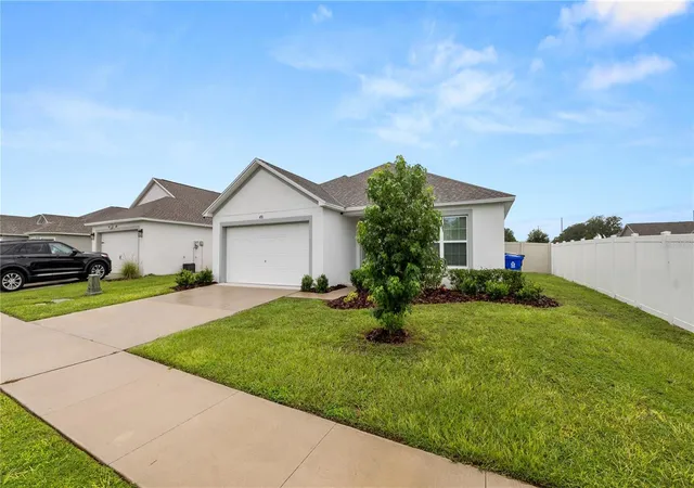 Photo 3 of Single family home for sale at 4791 Drake Ave, Lakeland, FL 33811 | MLS# L4964085 | Listing updated on 2026-09-14