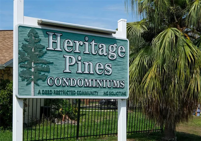 2nd image of 4304 78th St W #54, Bradenton, FL 34209 | MLS# A4702295
