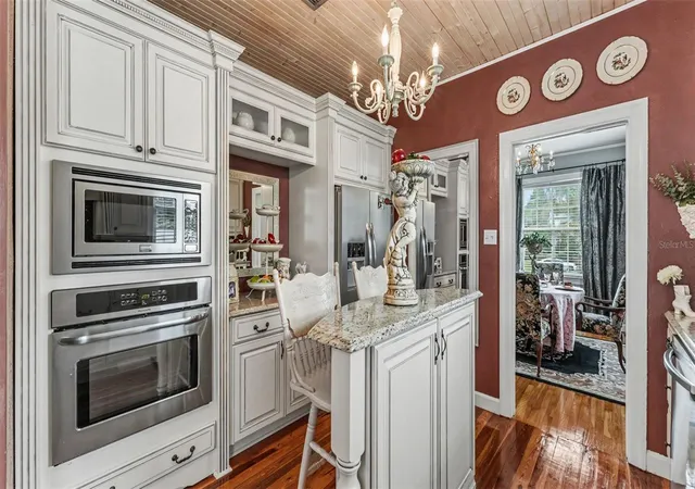 Photo 2 of Single family home for sale at 212 Kenwith Rd, Lakeland, FL 33803 | MLS# L4964086 | Listing updated on 2026-08-21