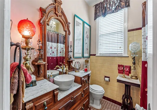 Photo 3 of Single family home for sale at 212 Kenwith Rd, Lakeland, FL 33803 | MLS# L4964086 | Listing updated on 2026-08-21