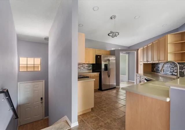 5th image of 5336 Edgewater Wy #11, Oxford, FL 34484 | MLS# O6431511