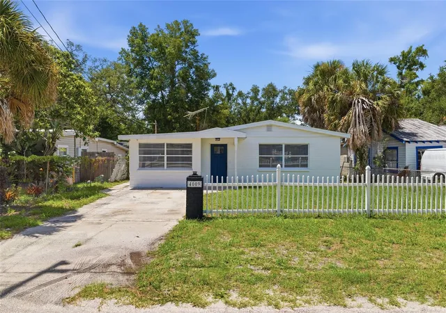 Photo 2 of Single family home for sale at 4009 E Powhatan Ave, Tampa, FL 33610 | MLS# TB8536677 | Listing updated on 2026-08-28