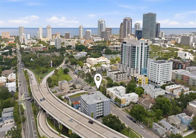 Photo 3 of Condo for sale at 841 4th Avenue N #27, Saint Petersburg, FL 33701 | MLS# TB8536679 | Listing updated on 2026-10-07