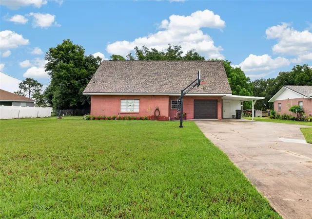Photo 1 of Single family home for sale at 5838 Old Bartow Eagle Lake Rd, Winter Haven, FL 33880 | MLS# P4939534 | Listing updated on 2026-09-12