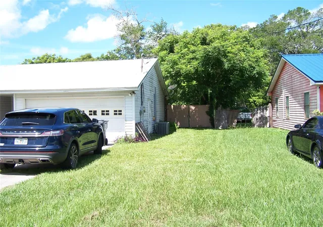 Photo 1 of Single family home for sale at 6061 Strickland Ave, Lakeland, FL 33812 | MLS# L4964093 | Listing updated on 2026-09-02