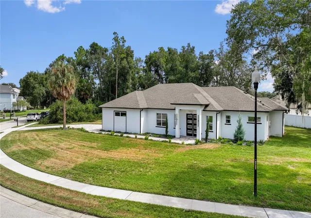 1st image of 9531 Mid Summer Ln, Leesburg, FL 34788 | MLS# O6431548