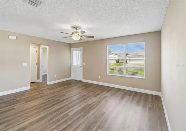 5th image of 2609 Sw Privada Dr, The Villages, FL 32162 | MLS# G5116171