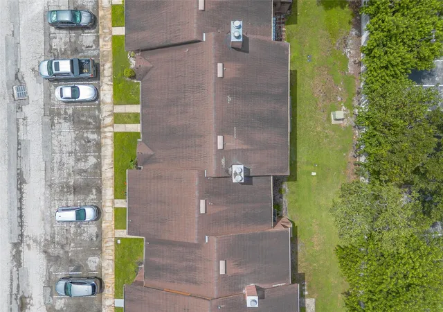 38th image of 5060 Downing St #6, Orlando, FL 32839 | MLS# V4950610