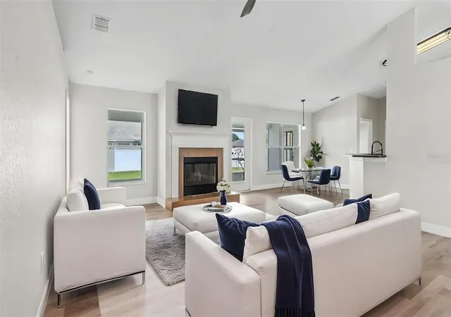 Photo 2 of Single family home for sale at 530 Buckshot Ln, Lakeland, FL 33809 | MLS# L4964099 | Listing updated on 2026-09-21