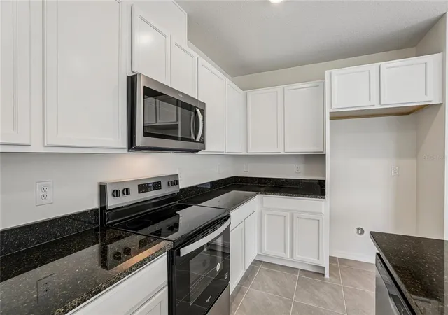 4th image of 679 Meadows Edge Pl, Lake Wales, FL 33859 | MLS# O6431598