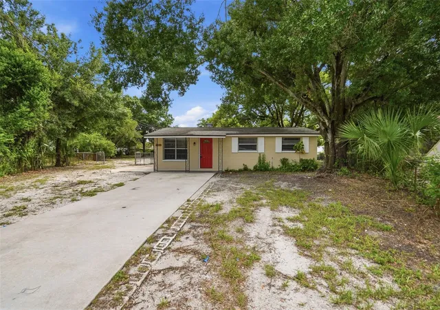 Photo 1 of Single family home for sale at 3209 N 45th St, Tampa, FL 33605 | MLS# O6431621 | Listing updated on 2026-08-26