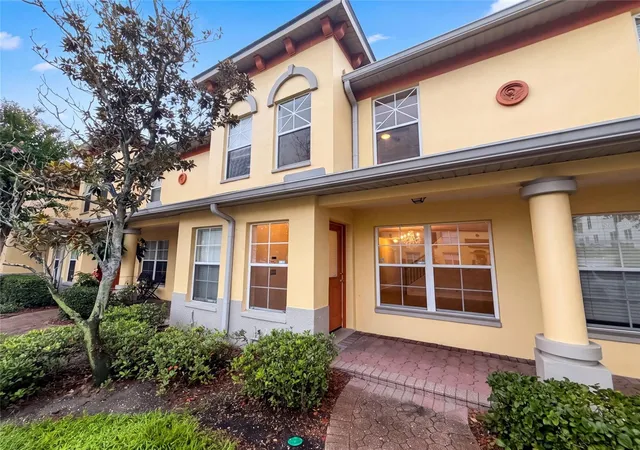 1st image of 112 Coquina Bay Dr, Saint Petersburg, FL 33705 | MLS# O6431639