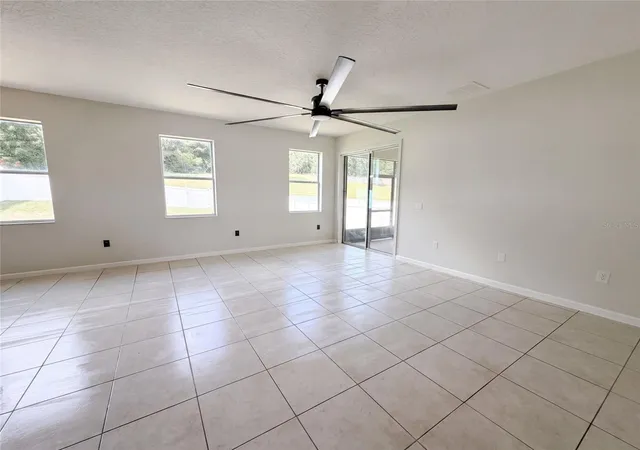 3rd image of 881 Haring Ln, Mount Dora, FL 32757 | MLS# O6431640