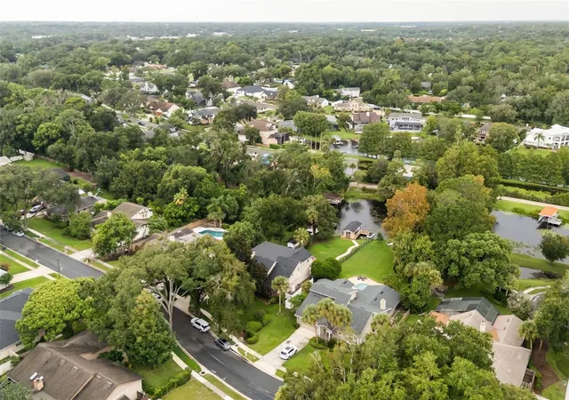 Photo 3 of Single family home for sale at 1336 Classic Dr, Longwood, FL 32779 | MLS# O6431642 | Listing updated on 2026-09-16