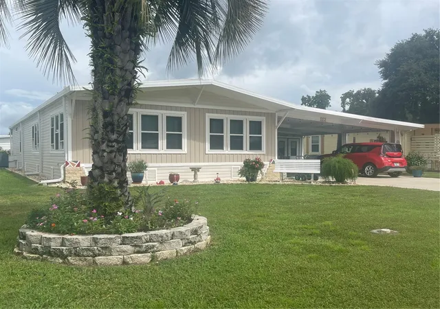 1st image of 112 Lyonia Lane, Wildwood, FL 34785 | MLS# G5116181