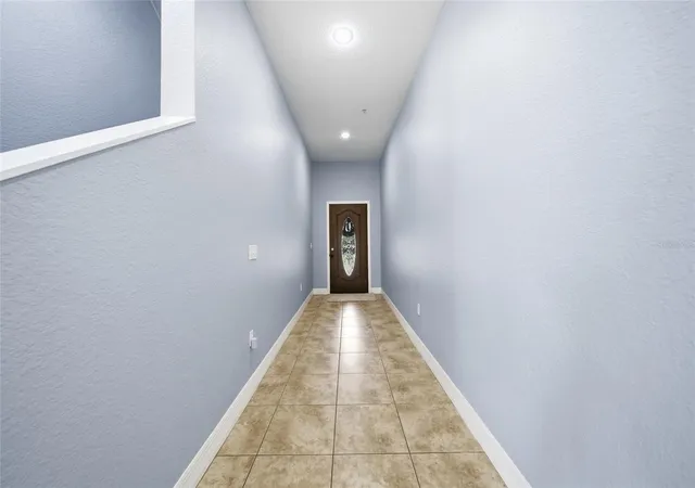 Photo 3 of Townhouse for sale at 515 Villa Treviso Ct, Apollo Beach, FL 33572 | MLS# TB8536798 | Listing updated on 2026-10-09