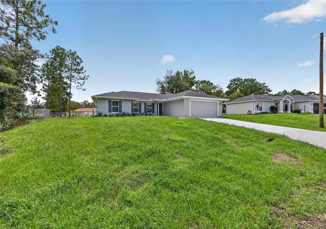 3rd image of 13 Pecan Dr Loop, Ocala, FL 34472 | MLS# OM729935
