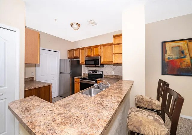 4th image of 6141 Metrowest Blvd #201, Orlando, FL 32835 | MLS# S5155220