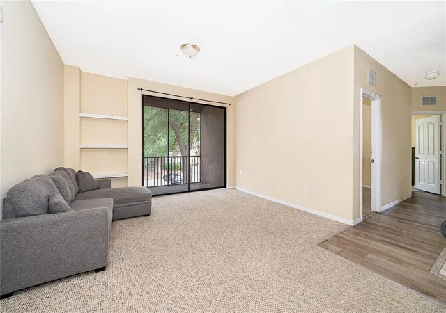 5th image of 6141 Metrowest Blvd #201, Orlando, FL 32835 | MLS# S5155220