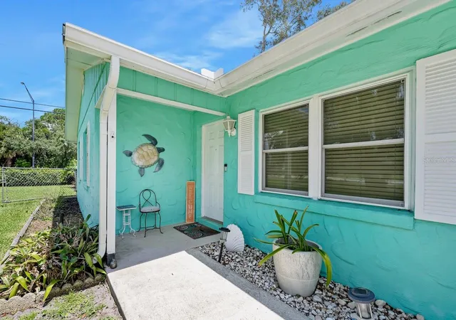 Photo 4 of Single family home for sale at 311 Acacia Dr, Port Orange, FL 32127 | MLS# TB8536817 | Listing updated on 2026-08-29