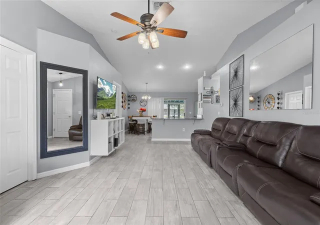 Photo 3 of Single family home for sale at 2472 Pine Chase Cir, Saint Cloud, FL 34769 | MLS# S5155222 | Listing updated on 2026-08-14