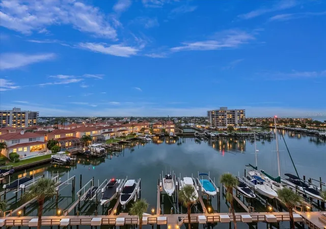 3rd image of 1621 Gulf Blvd #607, Clearwater Beach, FL 33767 | MLS# TB8536820