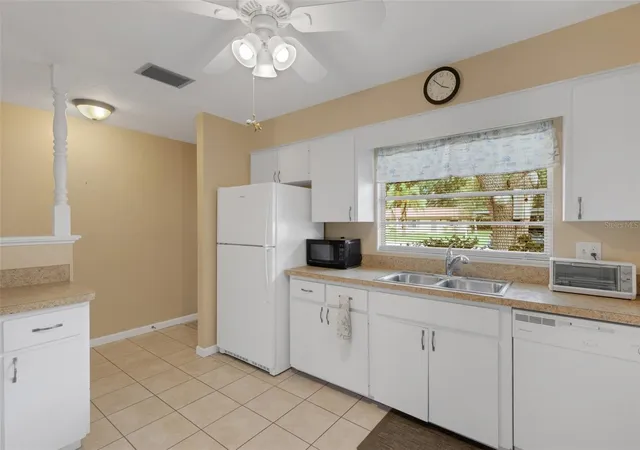 Photo 3 of Single family home for sale at 4574 Mohican #151, Sarasota, FL 34233 | MLS# A4702341 | Listing updated on 2026-10-02