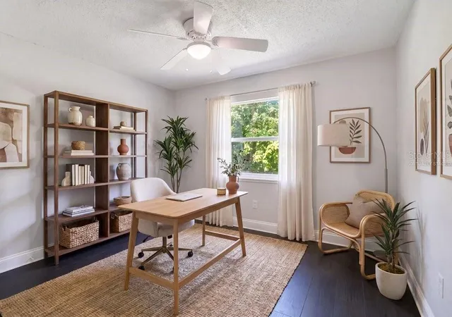 Photo 4 of Single family home for sale at 156 Lake Dr, Orlando, FL 32835 | MLS# O6431678 | Listing updated on 2026-09-15