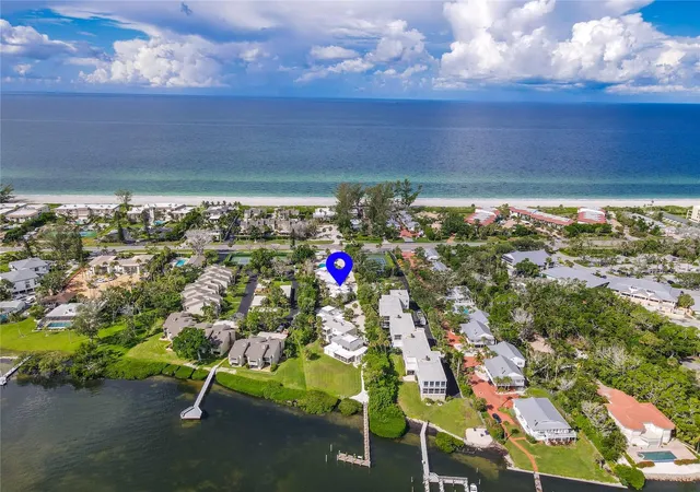 1st image of 5310 Gulf Of Mexico Dr #16, Longboat Key, FL 34228 | MLS# A4702344