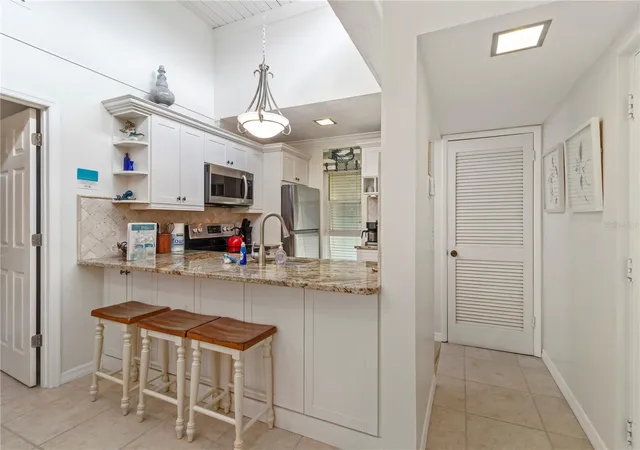 3rd image of 5310 Gulf Of Mexico Dr, Longboat Key, FL 34228