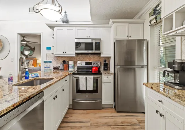 4th image of 5310 Gulf Of Mexico Dr, Longboat Key, FL 34228