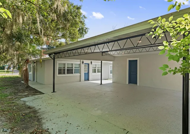 Photo 1 of Single family home for sale at 929 Adrian Ct, Lakeland, FL 33801 | MLS# O6431690 | Listing updated on 2026-09-13